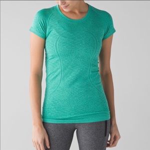 Lululemon Swiftly Tech Short Sleeve Workout Shirt